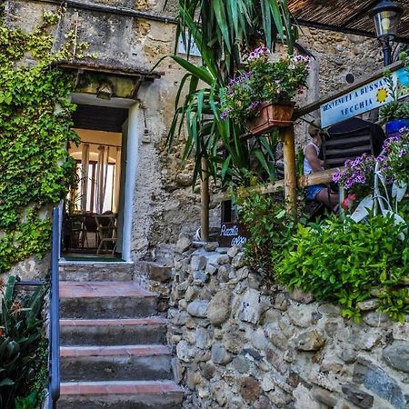 Piazzetta Little Suite Arma di Taggia Exterior foto